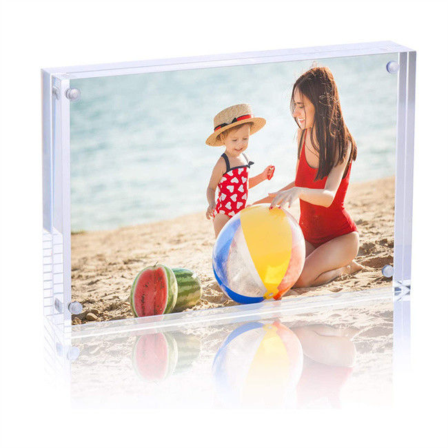 Plastik Akrilik Suya Dayanıklı Şeffaf Akrilik Fotoğraf Çerçevesi 4x6 İnç 10+10mm